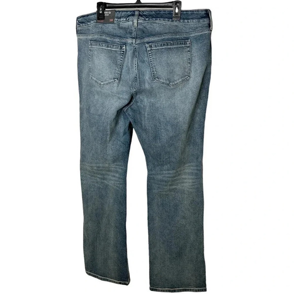 Torrid Perfect Slim Boot Classic Denim Mid-Rise Jean Sz. 18 NWT - Picture 6 of 11